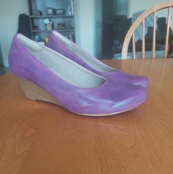 Hand dyed/painted wedges - Picture 3 of 11